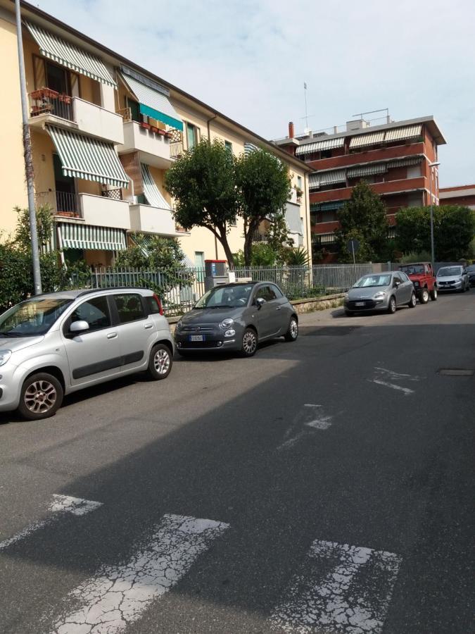 Casa Vacanze Lida Marina Di Carrara Luaran gambar
